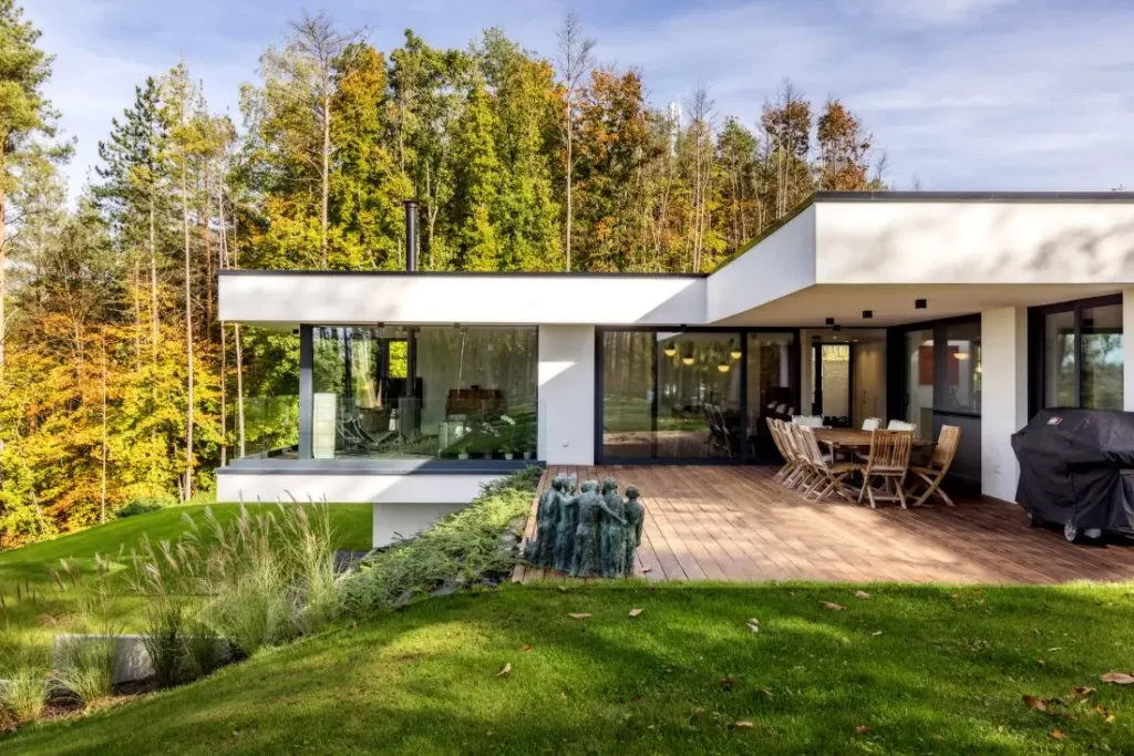 Maison au milieu des bois à Rochefort - atelier33